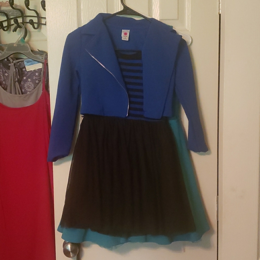 Girls size 8 dress